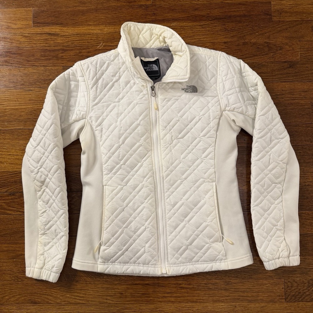 The North Face Women's white diamond-quilted insulated jacket Size S/P Nylon